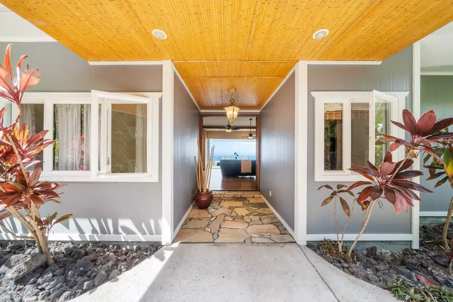 73-1090 HAMANAMANA ST, Kailua-Kona, HI 96740