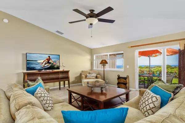 Kailua-Kona, HI 96740,75-6094 KAANEE PL