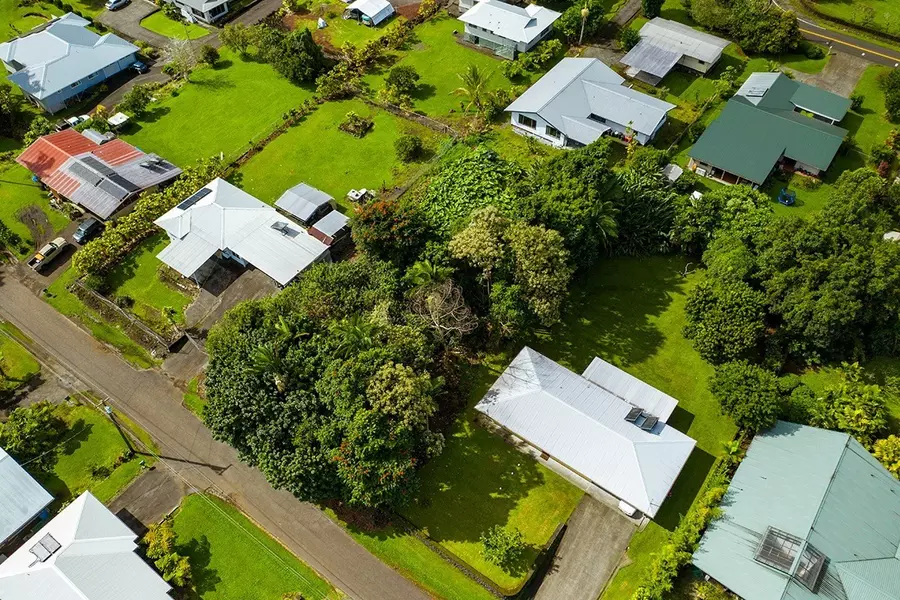 369 MAKANI CIR, Hilo, HI 96720