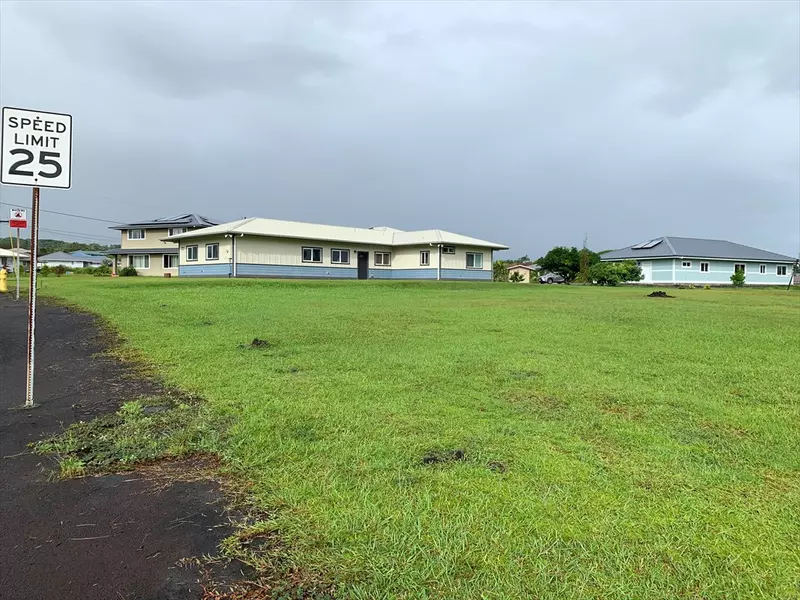 1360 KOANIANI ST, Hilo, HI 96720