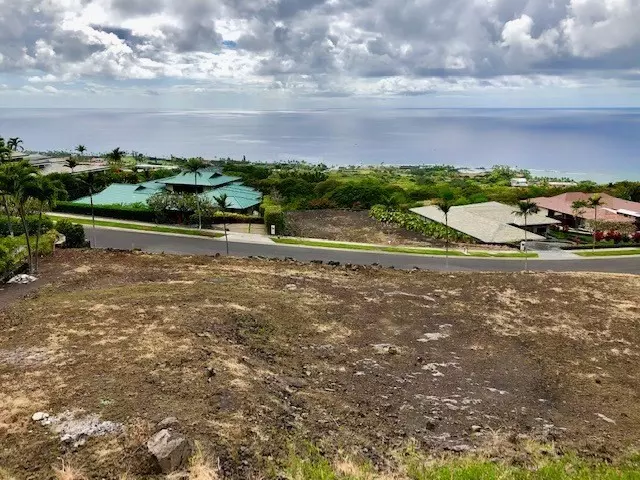 Kailua-Kona, HI 96740,Kuhinanui St.