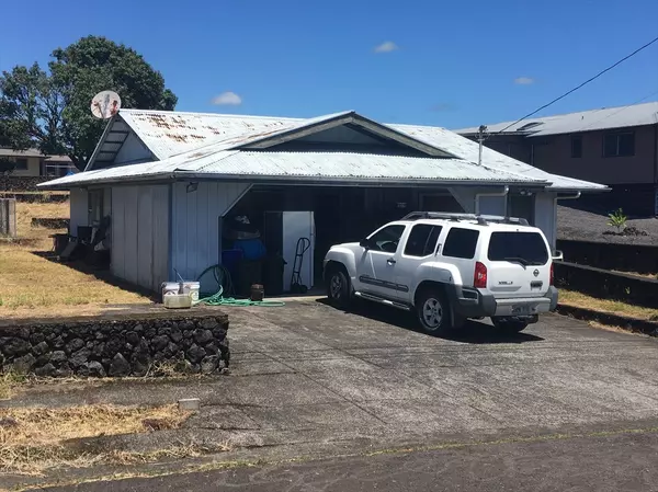 Hilo, HI 96720,1046 PUKU ST