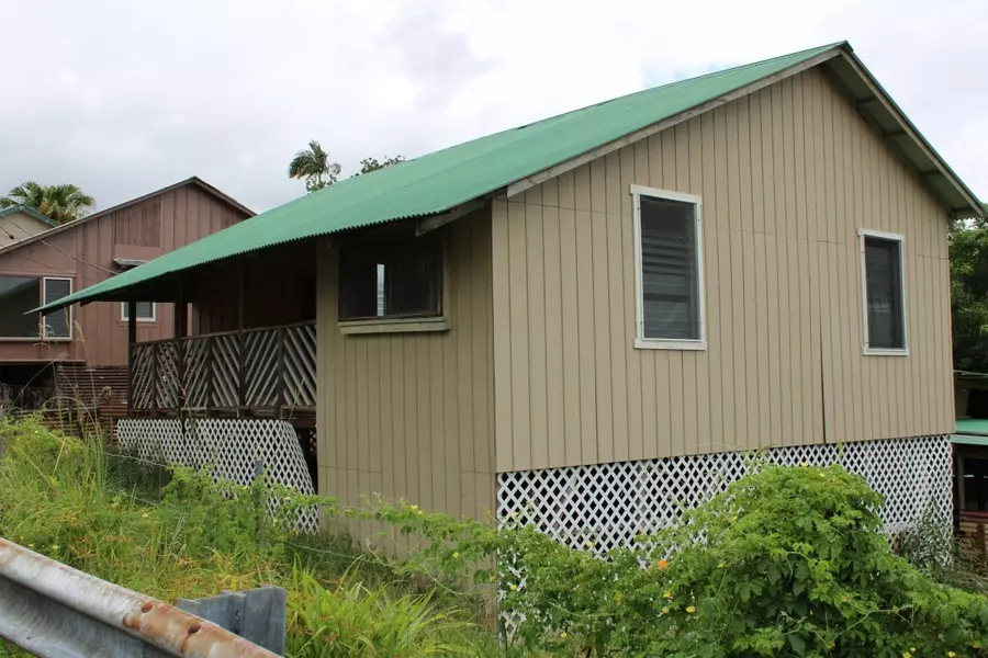 1746 KAIWIKI RD, Hilo, HI 96720