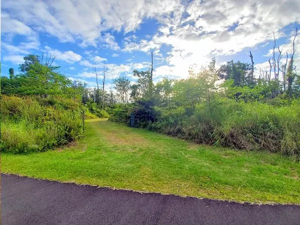 Pahoa, HI 96778,13-3582 KUMAKAHI ST