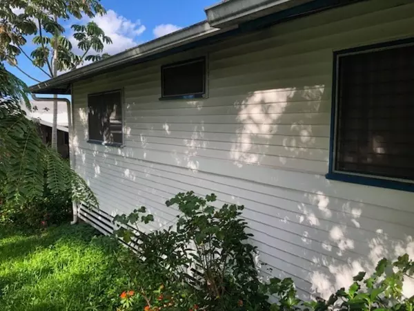 Hilo, HI 96720,263 HOOMALU ST