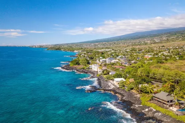 Kailua-Kona, HI 96740,77-6584-A ALII DR