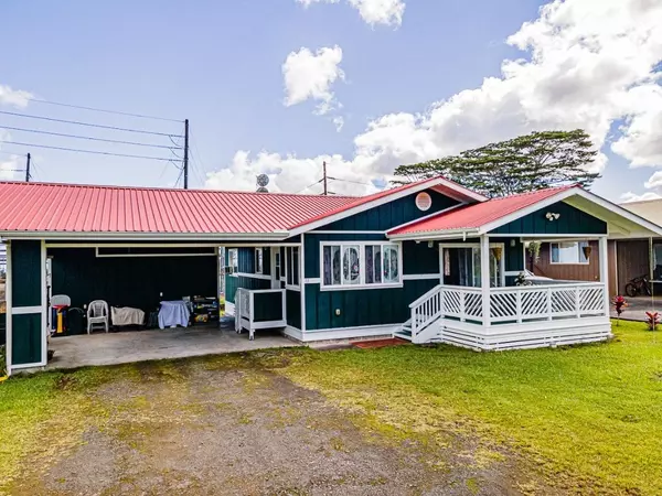 71 MOA PL, Hilo, HI 96720