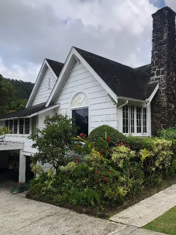 3434 NIOLOPUA DR, Honolulu, HI 96817