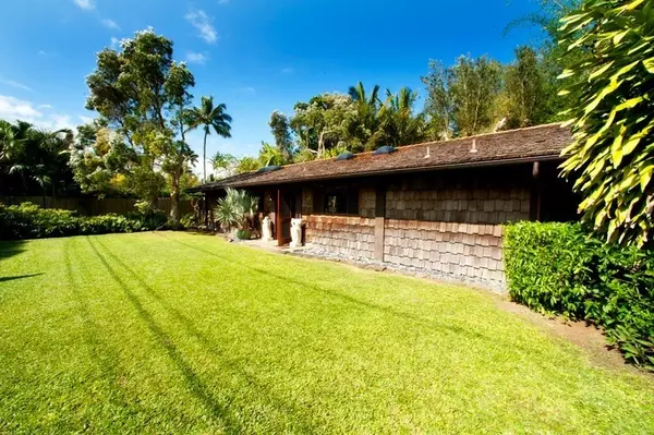 5486 WEKE RD, Hanalei, HI 96714