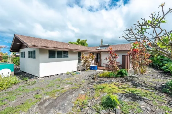 Kailua-Kona, HI 96740,74-866 HAUOLI PL