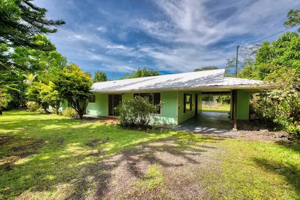 Pahoa, HI 96778,15-2715 KAWAKAWA ST