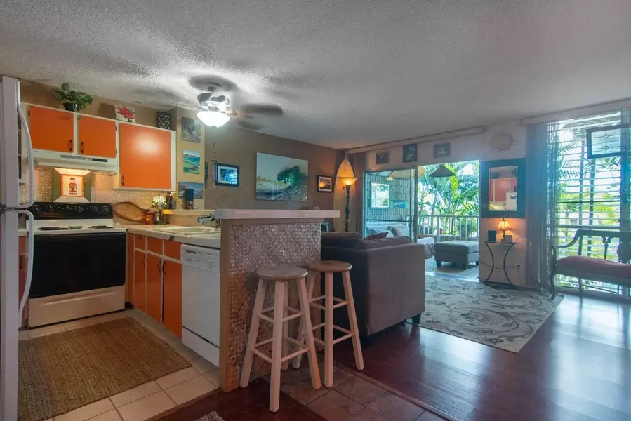 75-6016 ALII DR #218, Kailua-Kona, HI 96740