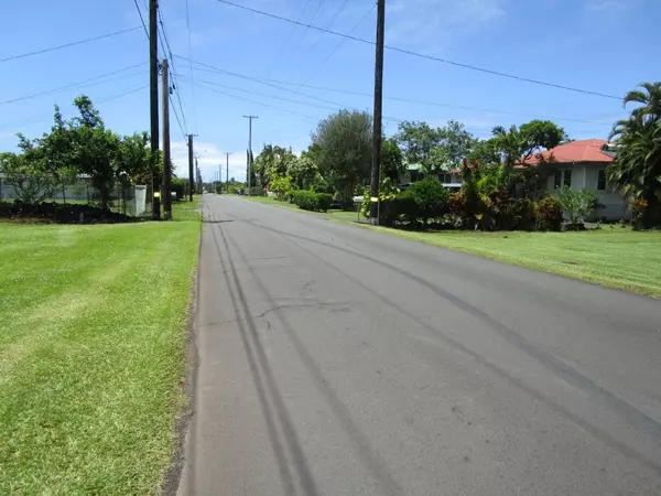 Hilo, HI 96720,740 LAUKAPU ST