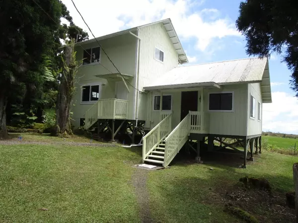 18-4322 N GLENWOOD RD, Volcano, HI 96785