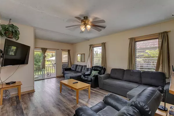 Mountain View, HI 96771,18-3964 Mau Loa Rd.