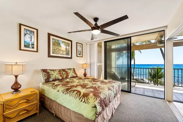 Kailua-Kona, HI 96740,76-6246 ALII DR #322