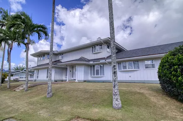 Lihue, HI 96766,4006 HUNAKAI ST