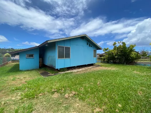 Kalaheo, HI 96741,2181 KAU WAI ST