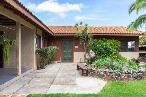 Kailua-Kona, HI 96740,73-4334 LIPINE PL