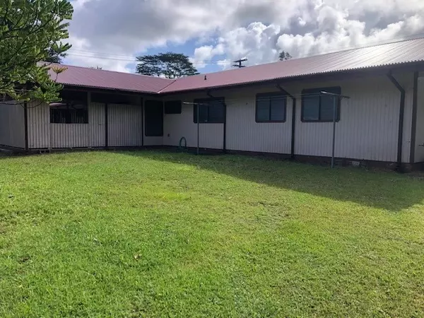 Pahoa, HI 96778,15-872 PUNAWAI AVE