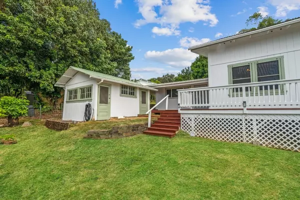 5075 PUUWAI RD, Kalaheo, HI 96741