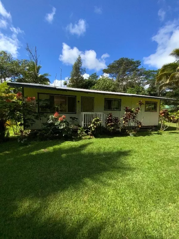 Pahoa, HI 96778,15-2704 KUMU ST