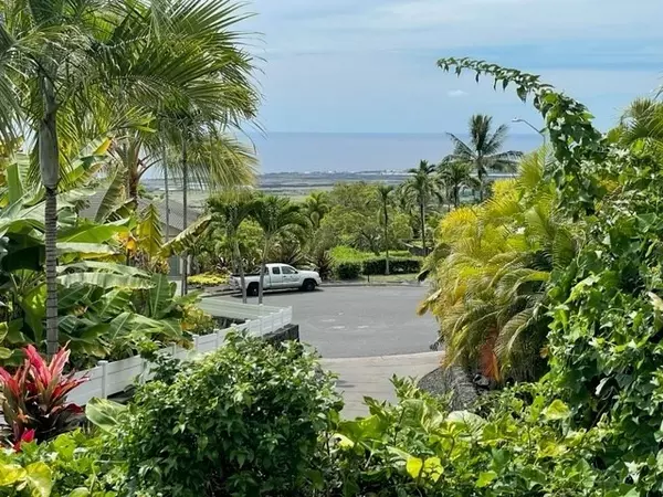 Kailua-Kona, HI 96740,73-1235 HIOLANI ST