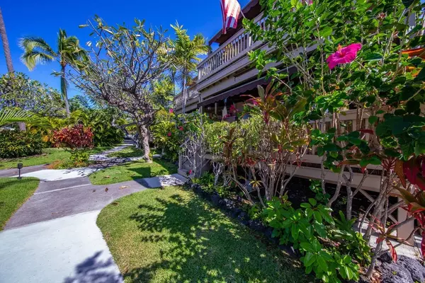 78-7039 KAMEHAMEHA III RD ##142, Kailua-Kona, HI 96740