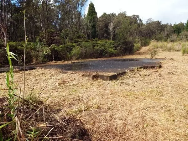 Volcano, HI 96785,NAHELENANI ST