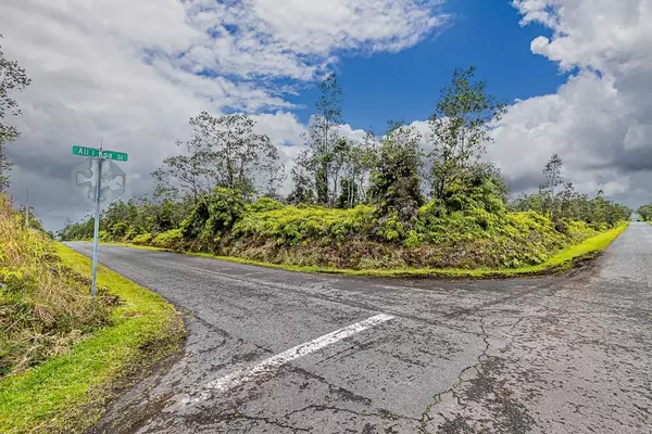 PA ALII ST, Volcano, HI 96785