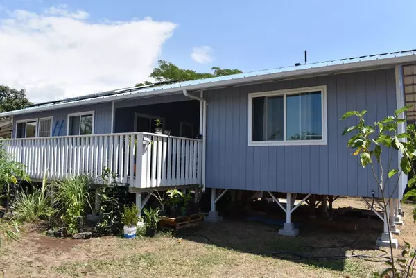 Naalehu, HI 96772,94-6273 PELE ST