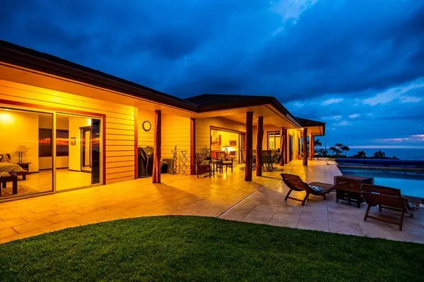 Kailua Kona, HI 96740,76-4307 KAMAMALU PL