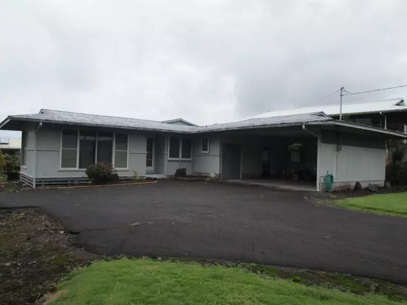 1251 KUMUKOA ST, Hilo, HI 96720