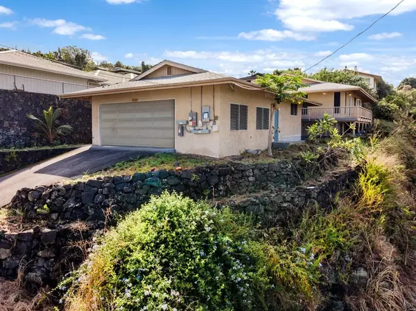 81-888 HALEKII ST, Kealakekua, HI 96750