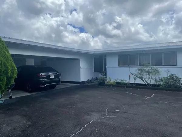 Hilo, HI 96720,93 KAPUALANI ST