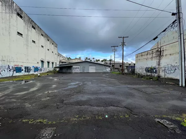 Hilo, HI 96720,196 KAMEHAMEHA AVE