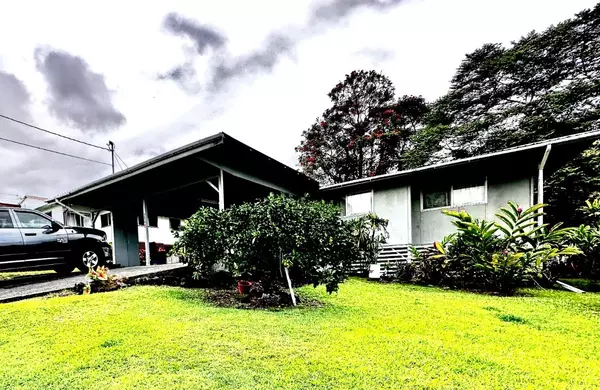 480 HOOPUNI ST, Hilo, HI 96720