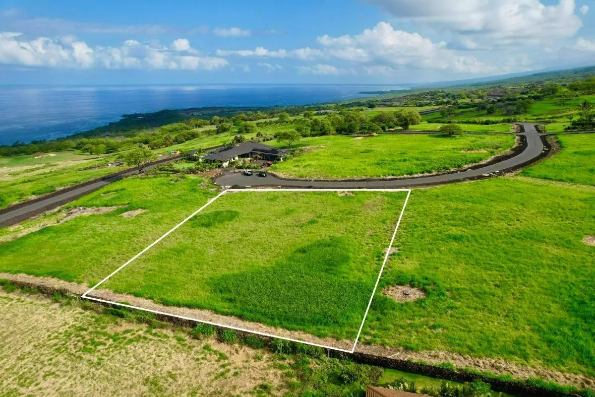 Kealakekua, HI 96750,81-6552 MAU PUA WAY