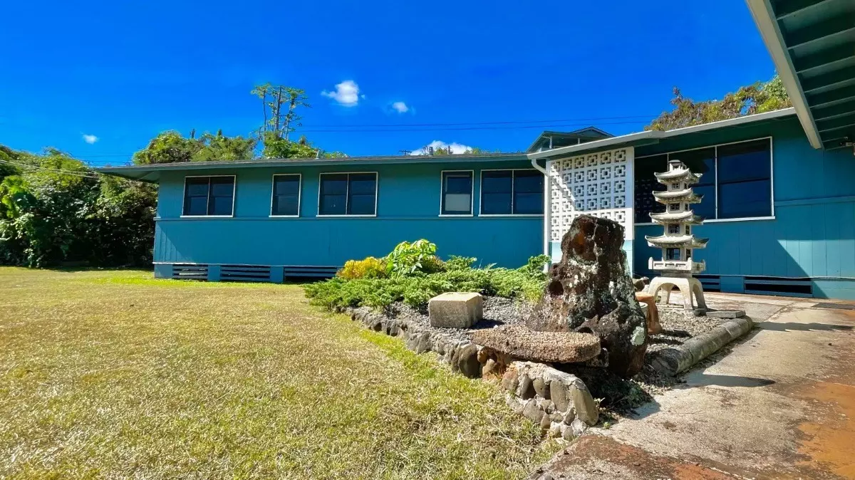 Lihue, HI 96766,3001 KIELE LN