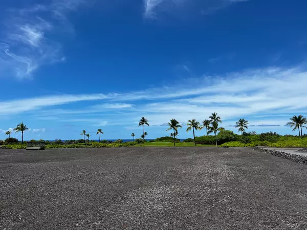 Kailua-Kona, HI 96740,73-4674 PUHILI LOOP