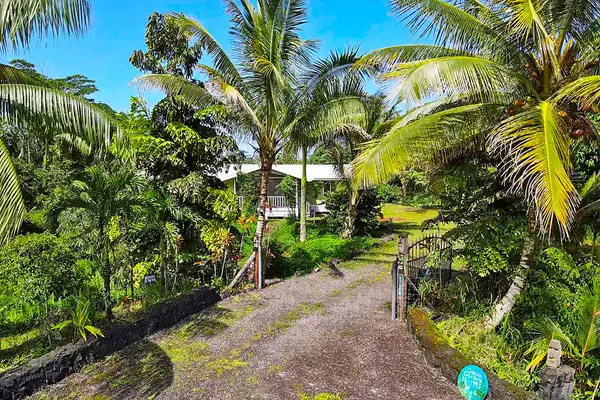 15-1993 8TH AVE, Keaau, HI 96749