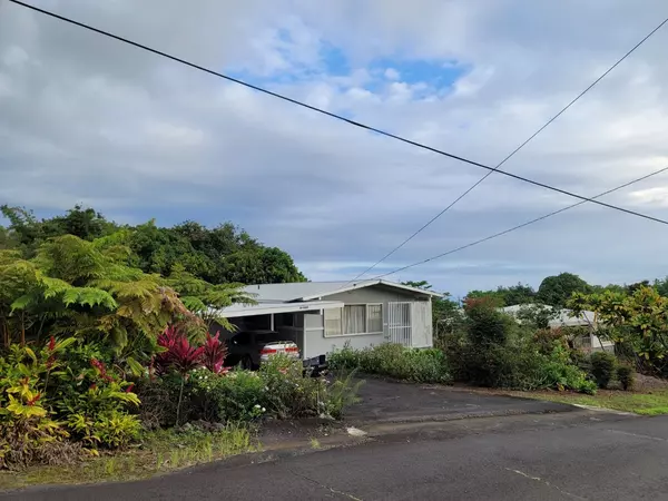 81-1048 CAPTAIN COOK RD, Captain Cook, HI 96704