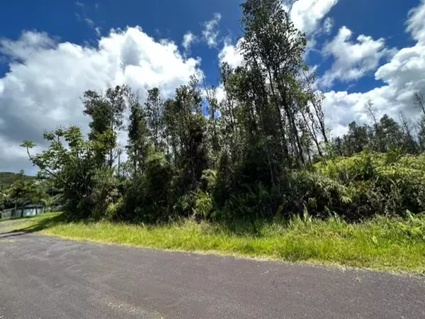 HOLIDAY RD, Pahoa, HI 96778