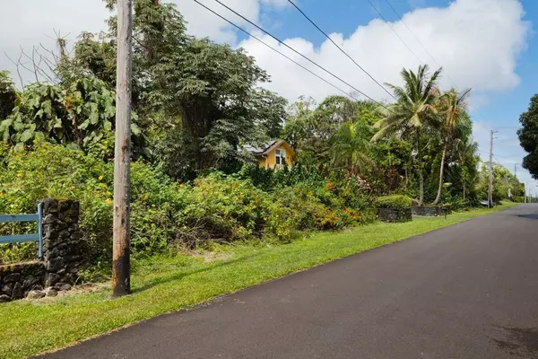 Pahoa, HI 96778,15-2792 S PAPAI ST