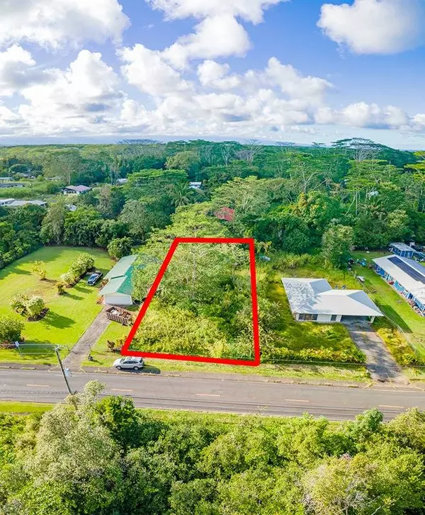 Pahoa, HI 96778,15-664 KAHAKAI BLVD