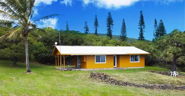 94-6347 MAMALAHOA HWY #2, Naalehu, HI 96772