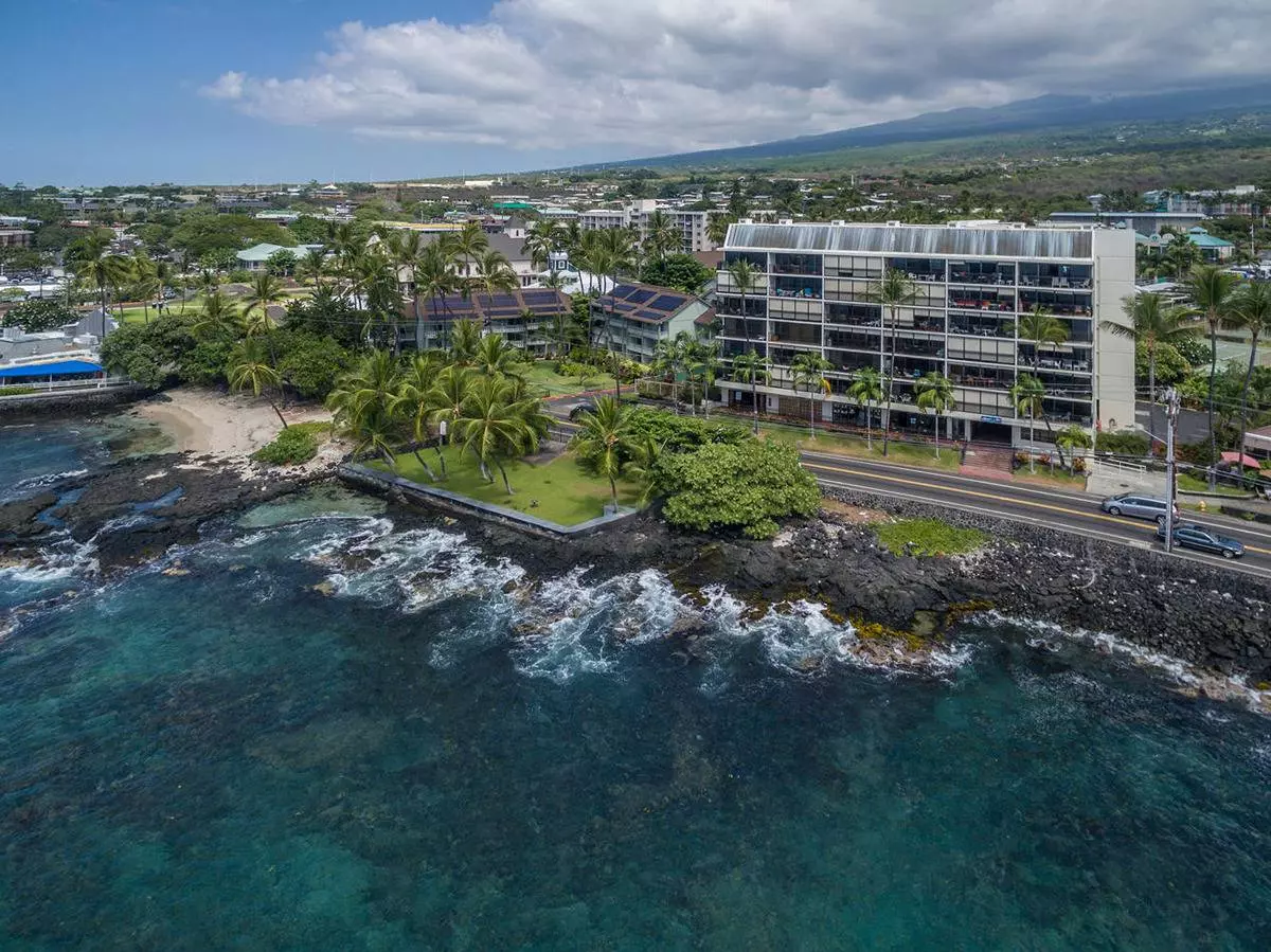 Kailua-Kona, HI 96740,75-5782 KUAKINI HWY #707