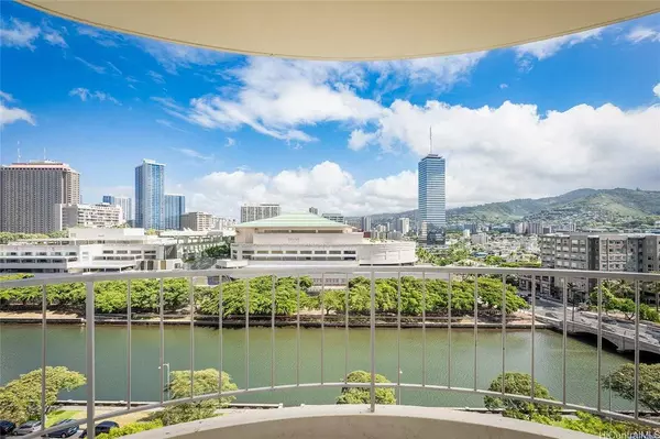 1717 ALA WAI BLVD #1203, Honolulu, HI 96815