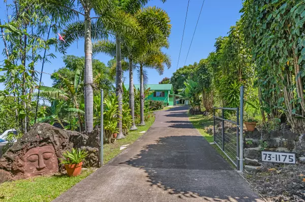 Kailua-Kona, HI 96740,73-1175 AHIKAWA ST