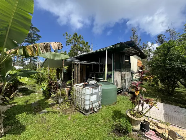 Pahoa, HI 96778,16-2159 KUHIO DR